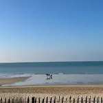 25 M De La - Front De - Vue Jardin Διαμέρισμα